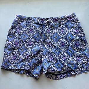 Level 99 linen shorts